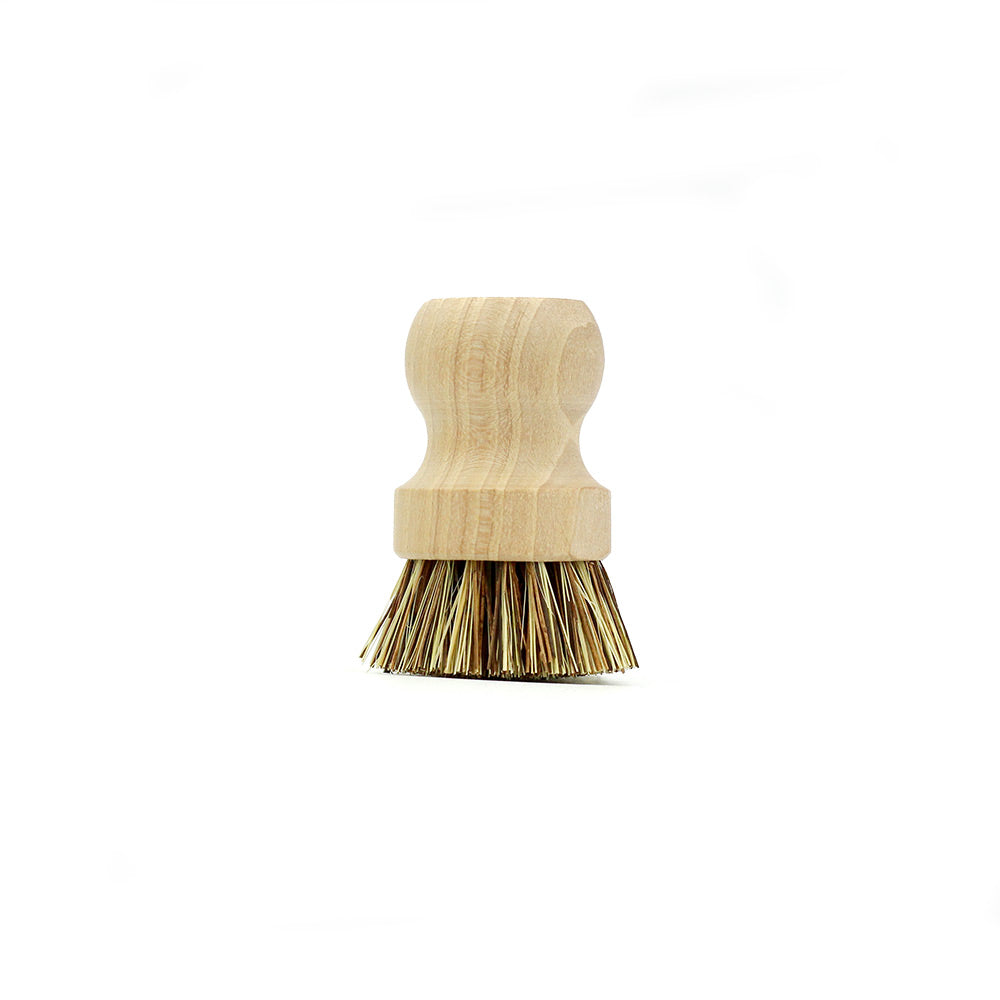 brosse en bois et fibre naturelle  avec poignée pour vaisselle , casserole, poëlle pour récurer